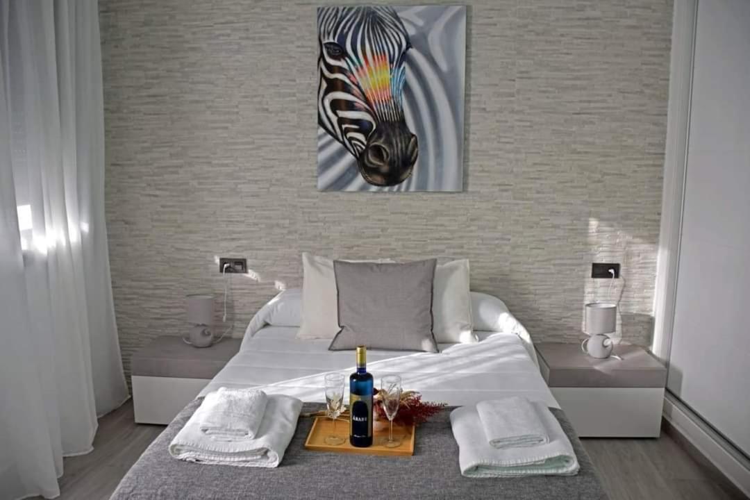 Alojamientos Lola, Suite Con Jacuzzi Benalup-Casas Viejas Extérieur photo